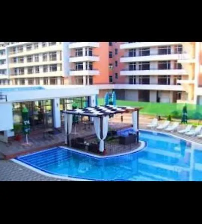 Grand Kamelia *