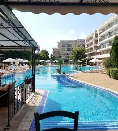 Grand Kamelia 아파트 *