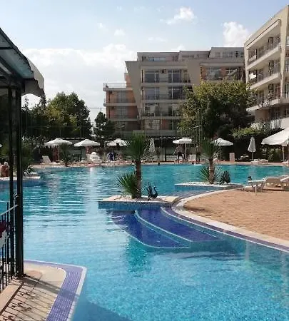 Grand Kamelia 아파트