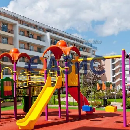 Апартаменти Grand Kamelia *