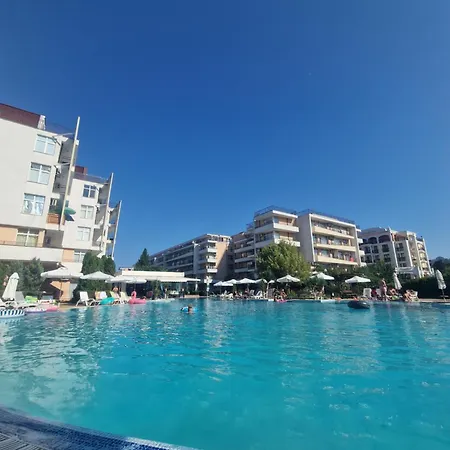 Apartment Grand Kamelia