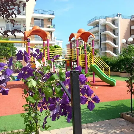 Grand Kamelia Apartment